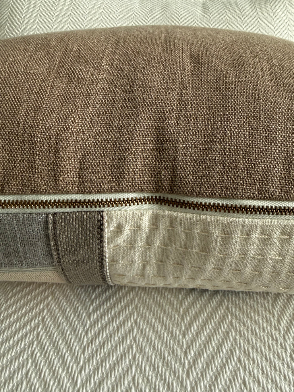 Mélange Pillow 19" × 19"